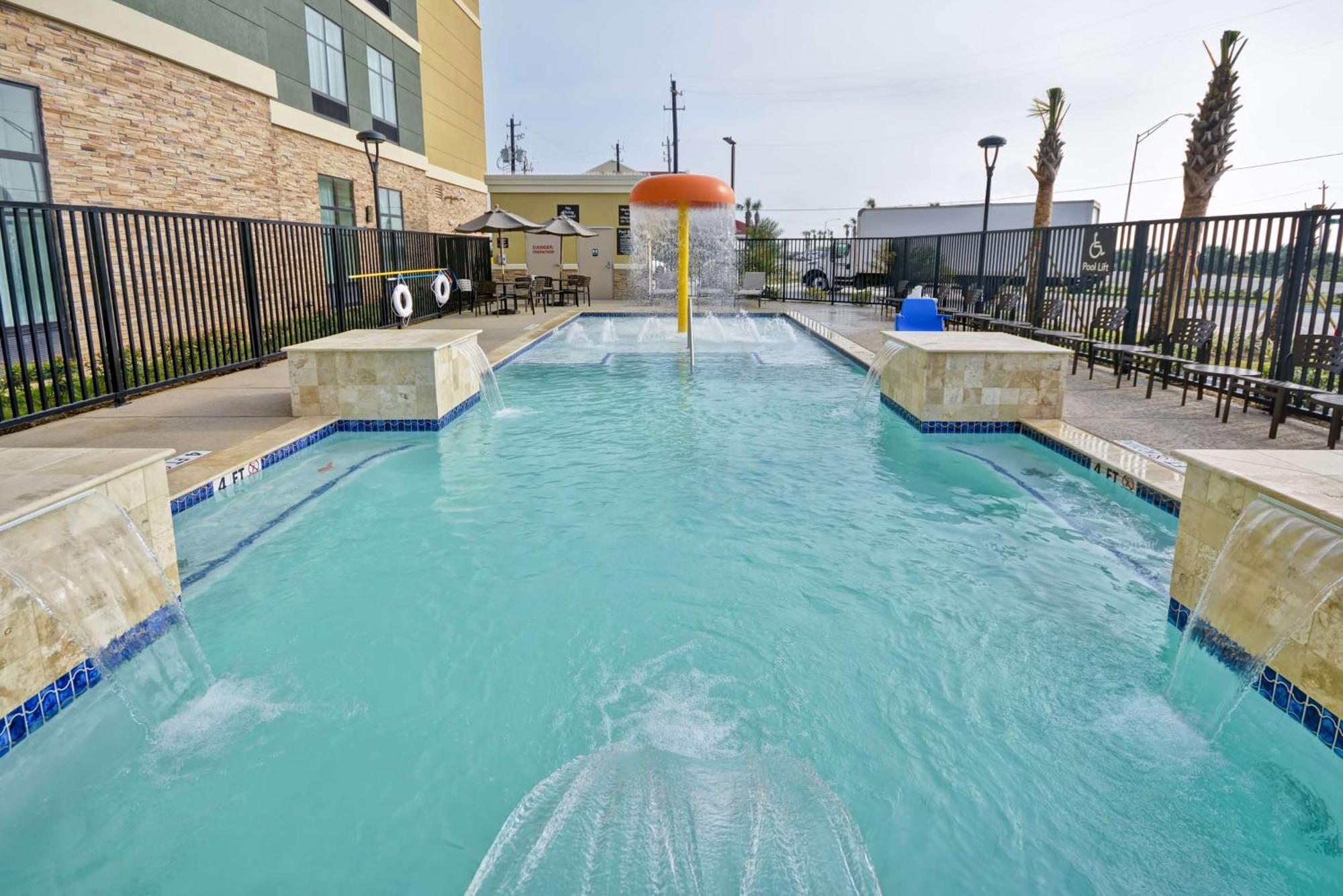 Homewood Suites By Hilton Galveston Extérieur photo