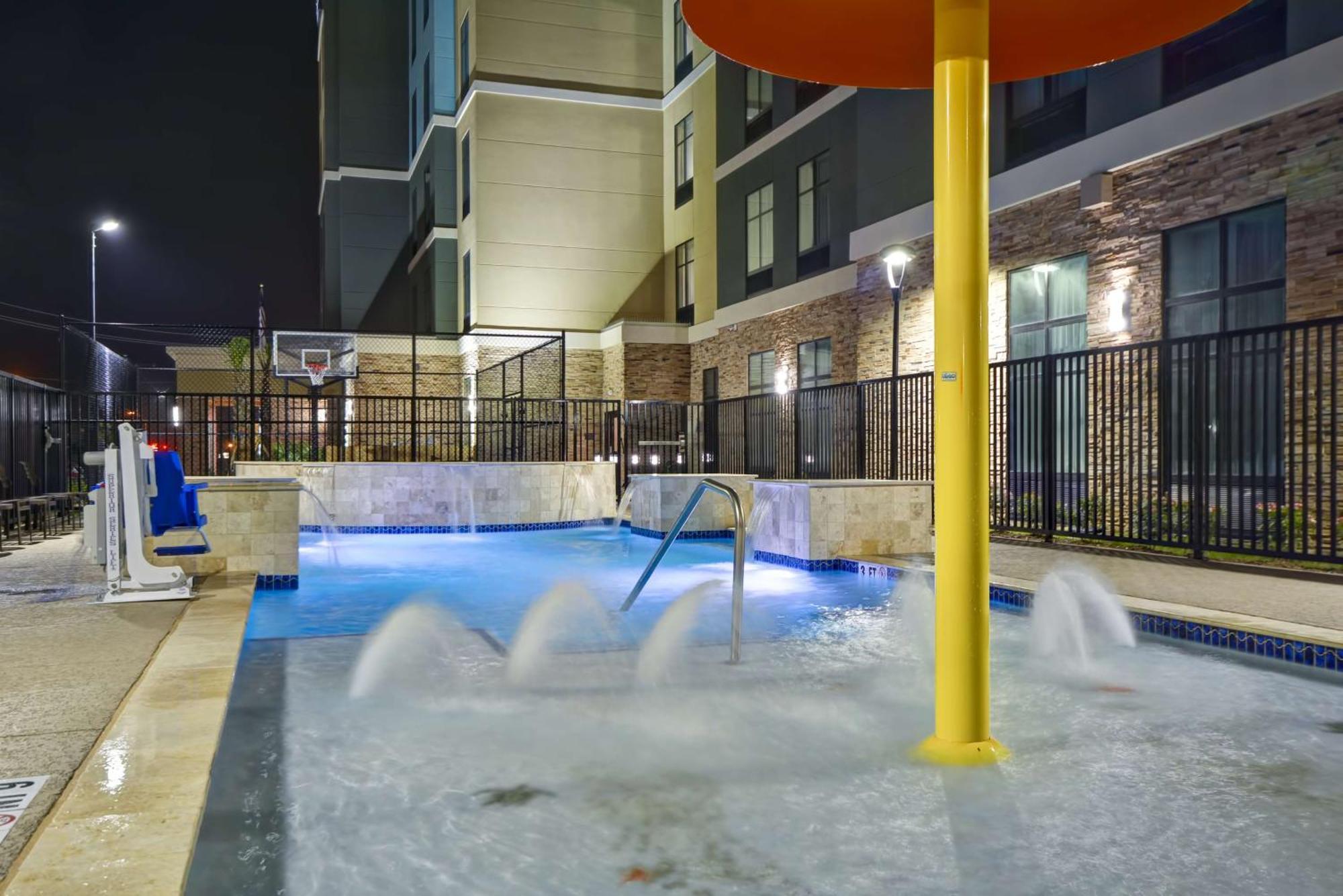 Homewood Suites By Hilton Galveston Extérieur photo